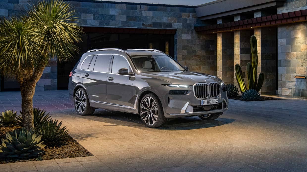 BMW X7 2024 : le six cylindres en ligne essence xDrive40i arrive en Australie