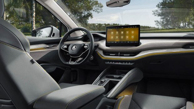 Intérieur d'une Skoda Enyaq 2024 avec nouveau système d'infodivertissement version 4.0