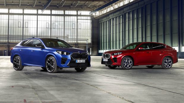 BMW iX2 2024 avec photo duo X2