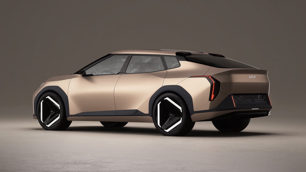 La berline électrique Kia EV4 sera lancée en 2025, le concept présente un aperçu du design