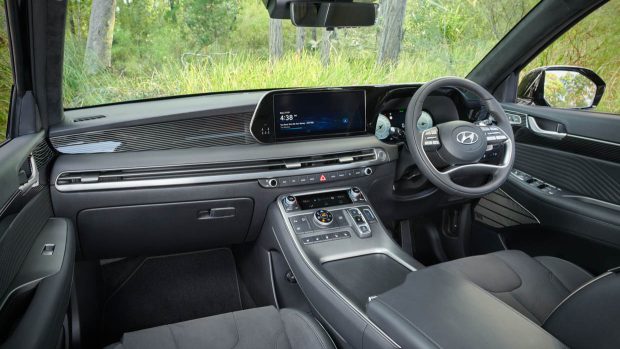 Intérieur à encre noire calligraphique du Hyundai Palisade 2024