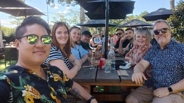 2023 Brisbane DAD conduit la photo de la famille Zak