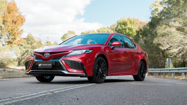 Toyota Camry SX hybride 2022-1