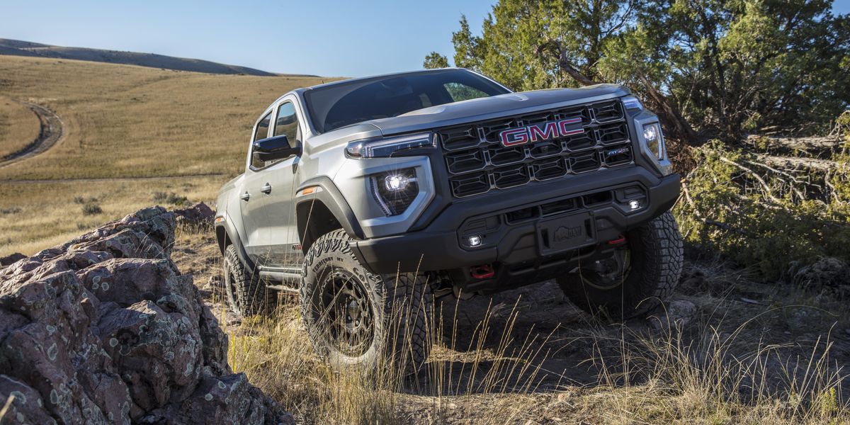 GMC Canyon AT4X AEV 2024 : le plus grand canyon