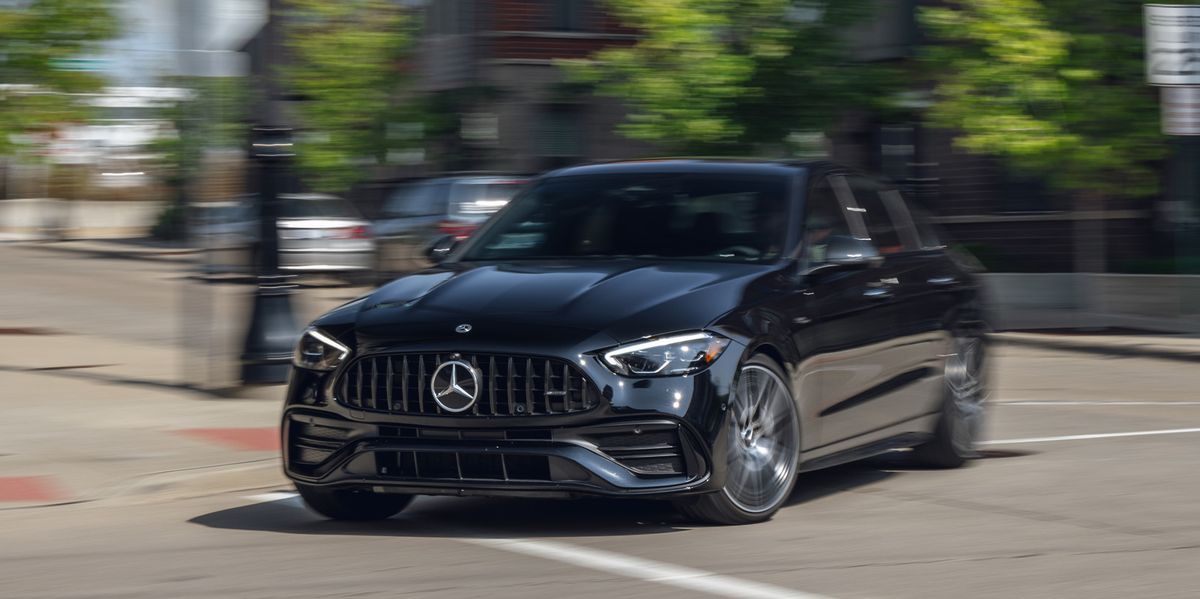 La Mercedes-AMG C43 2023 est un peu insuffisamment cuite