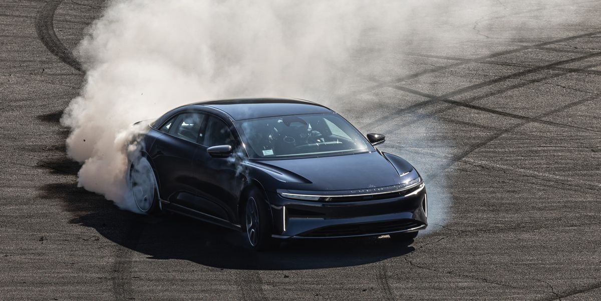 Le Lucid Air Sapphire 2024 vous fera croire aux miracles