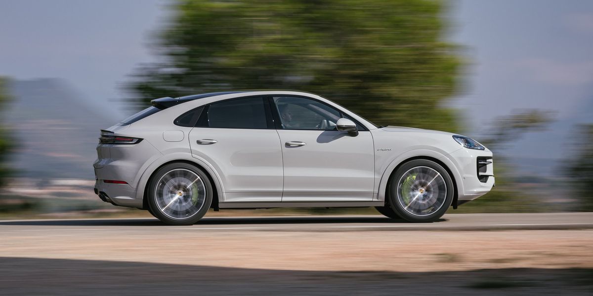 Le Porsche Cayenne S E-Hybrid 2024 évite une certaine stigmatisation