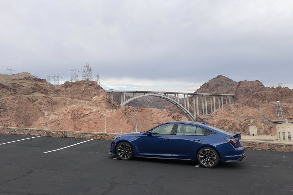 Cadillac CT5-V Blackwing 2022 cadillac ct5v aile noire 2022