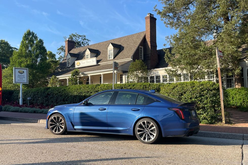 Cadillac CT5-V Blackwing 2022 cadillac ct5v aile noire 2022