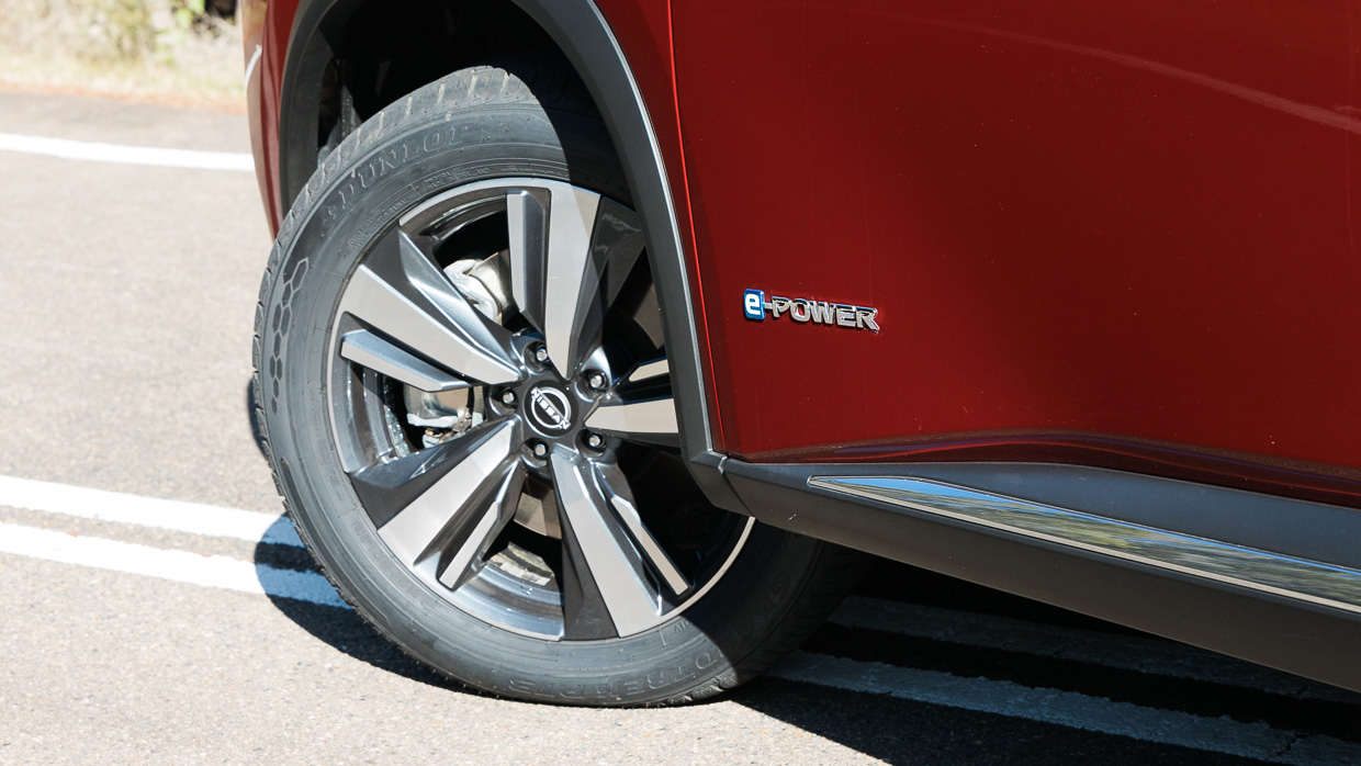 Nissan X-Trail Ti E-Power 2023 roue 2