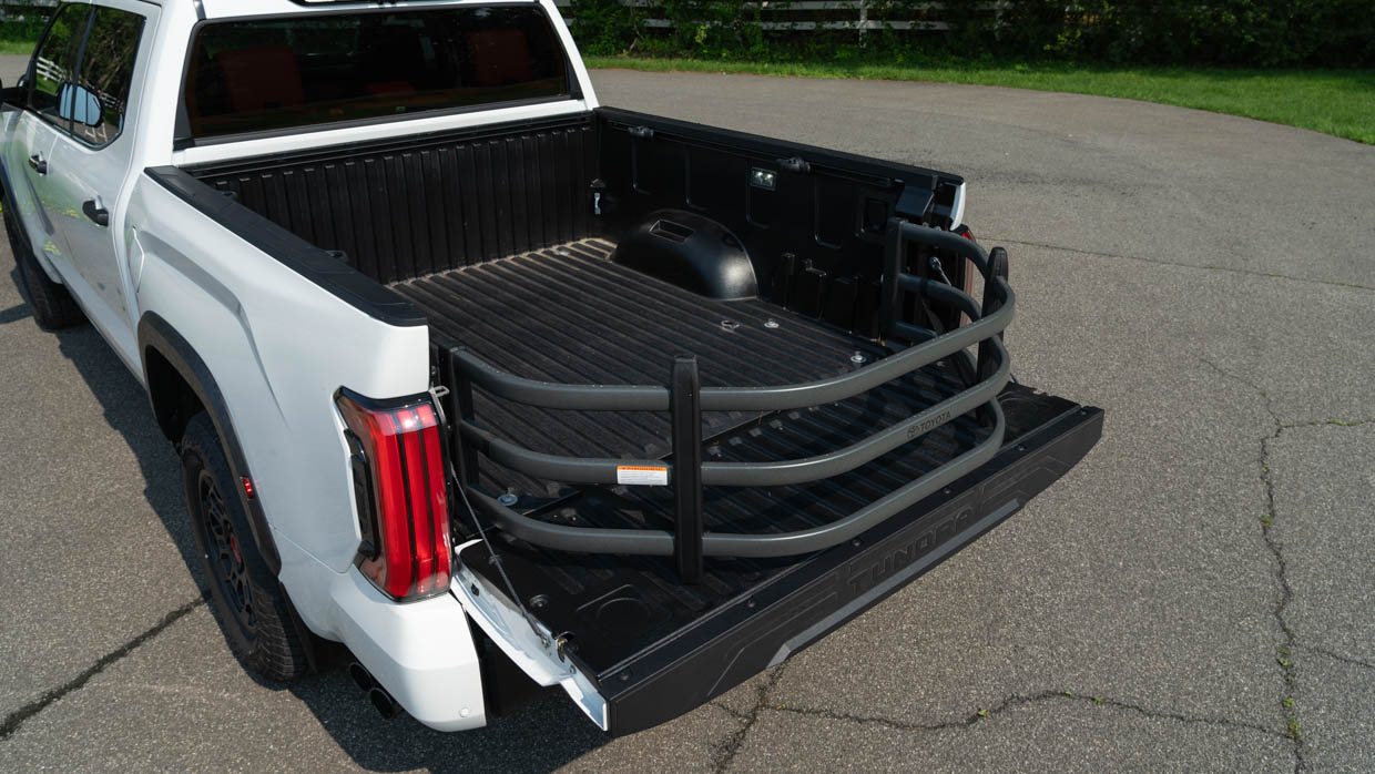 Plateau arrière Toyota Tundra TRD 2023