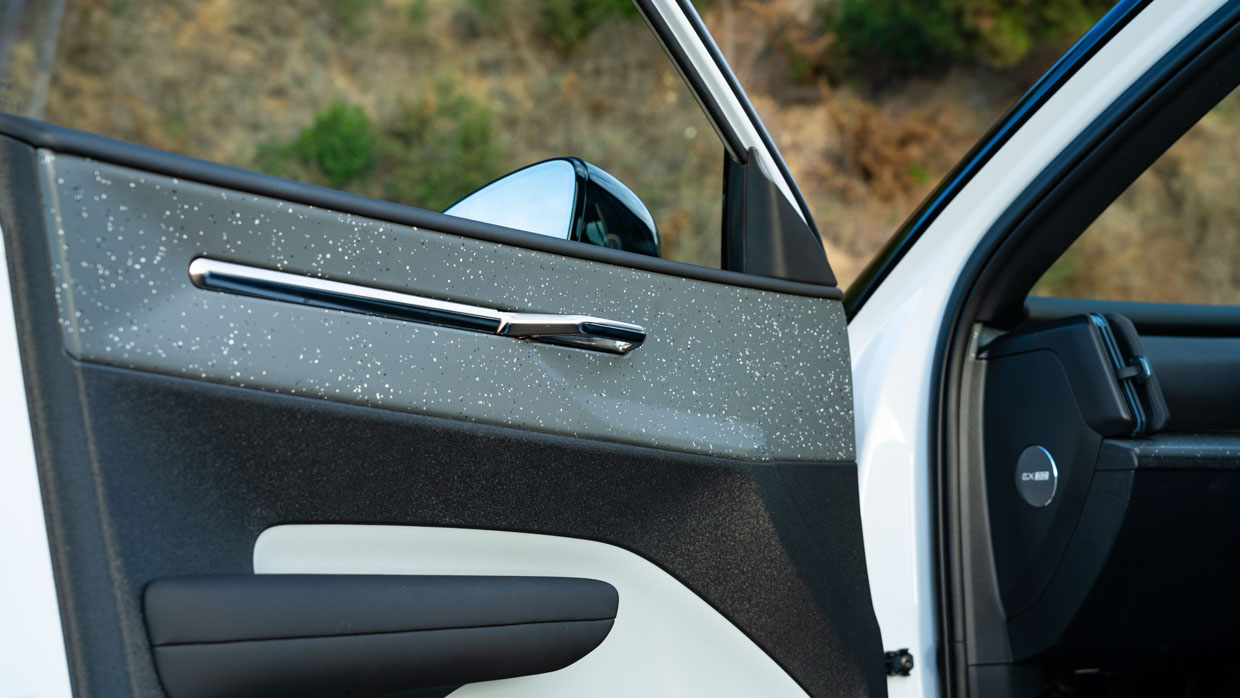 Carte de porte Volvo EX30 2023