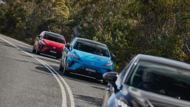 Photo de groupe MG4 2023 Essence 77