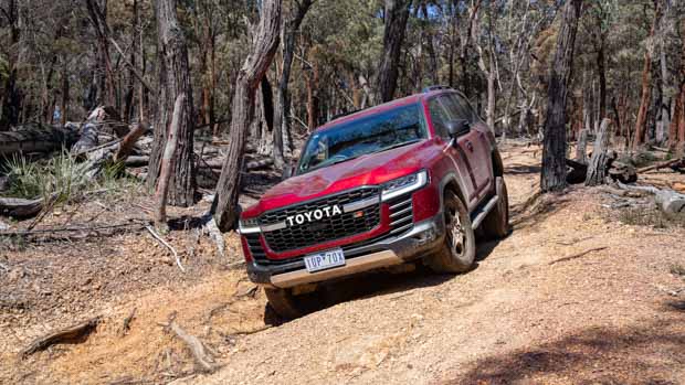 Toyota Land Cruiser 300 2022 tout terrain avant 3/4