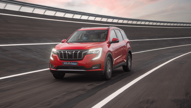 Mahindra XUV7OO 2023 conduite