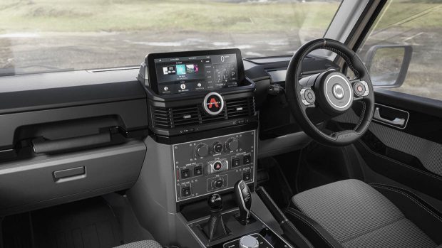 INEOS Grenadier - 5 places - RHD - Intérieur avant