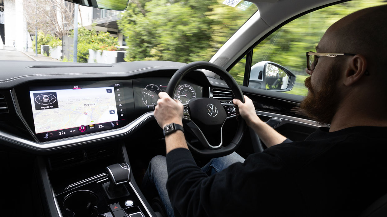 Volkswagen Touareg 170TDI 2024 Dylan au volant