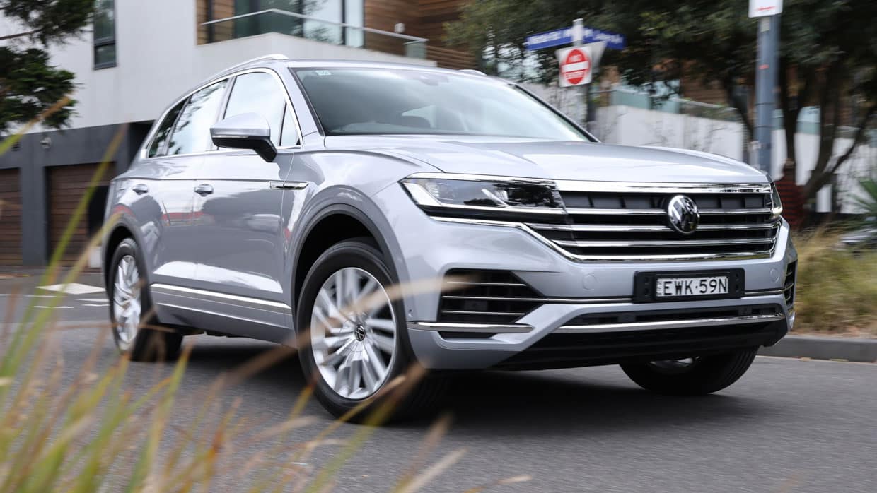 Volkswagen Touareg 170TDI 2024 driving