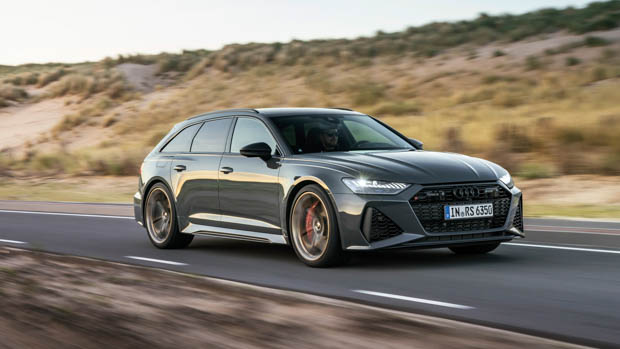 Audi RS6 Performance 2023 sur la route