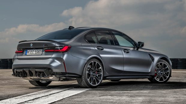 2023 BMW M3 Competition xDrive berline arrière 3/4 statique