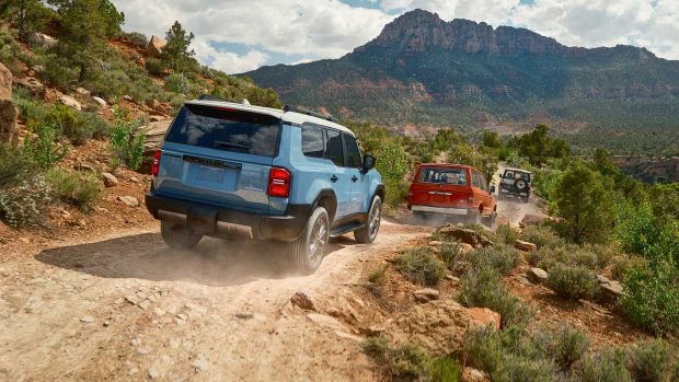 Toyota Land Cruiser Prado 2024 arrière