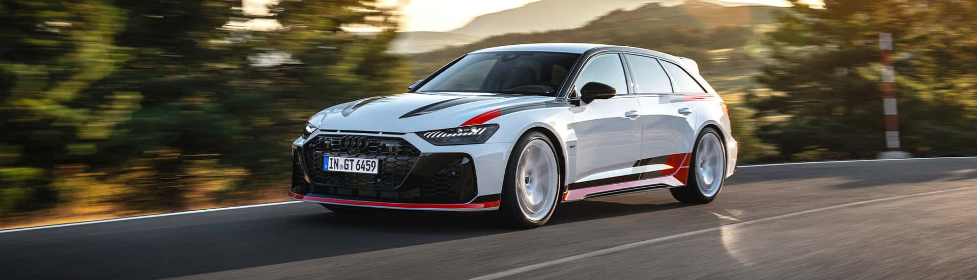 Audi RS6 Avant GT 2024 : une familiale rapide recouverte de fibre de carbone arrive en Australie