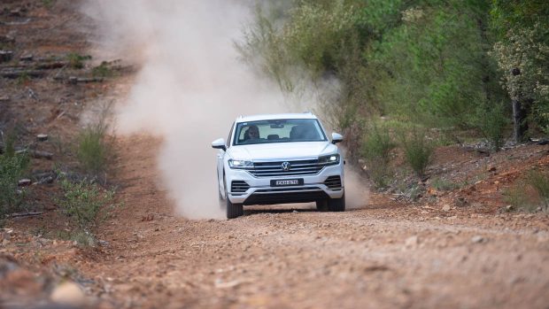 4RM Megatest Volkswagen Touareg 170TDI 2023 montée avant
