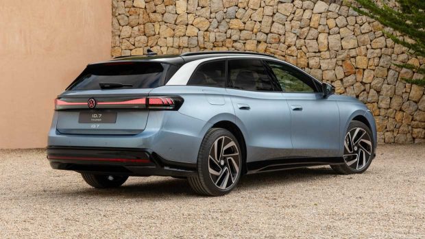 Volkswagen ID7 Tourer 2024 arrière