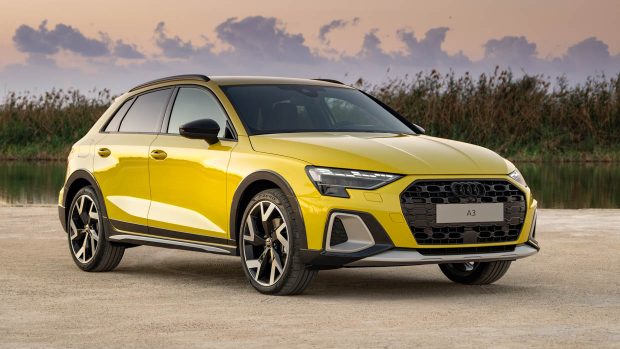 Audi A3 2024 allstreet extérieur jaune python