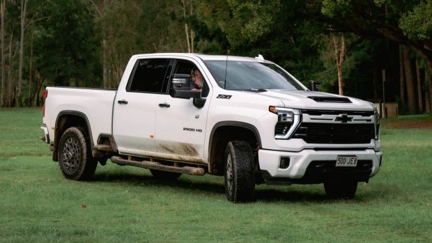 Chevrolet Silverado 2500 HD 2024 avant 3/4 3