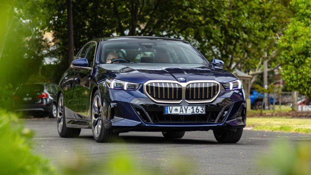 BMW 520i 2024 conduite avant