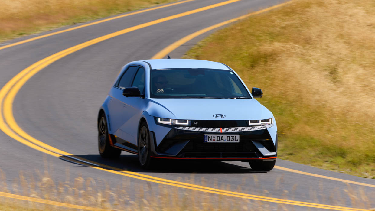 Photo de conduite de la Hyundai Ioniq 5 N 2024