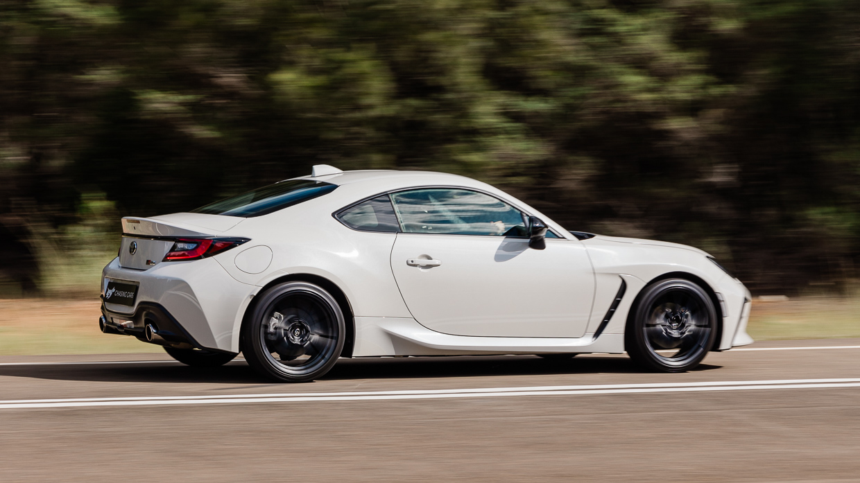 Toyota GR86 GTS 2024 côté conduite
