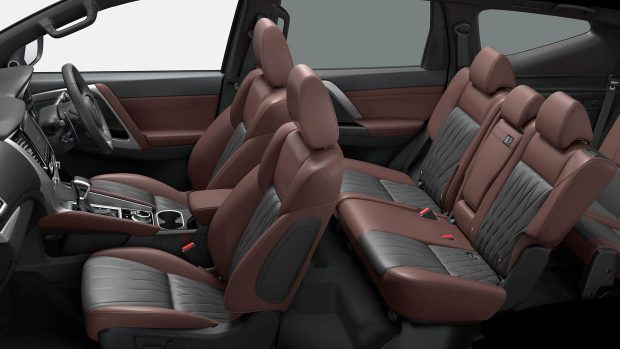 Intérieur du Mitsubishi Pajero Sport GSR MY24