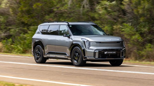 Kia EV9 GT-Line 2024 conduite avant 11