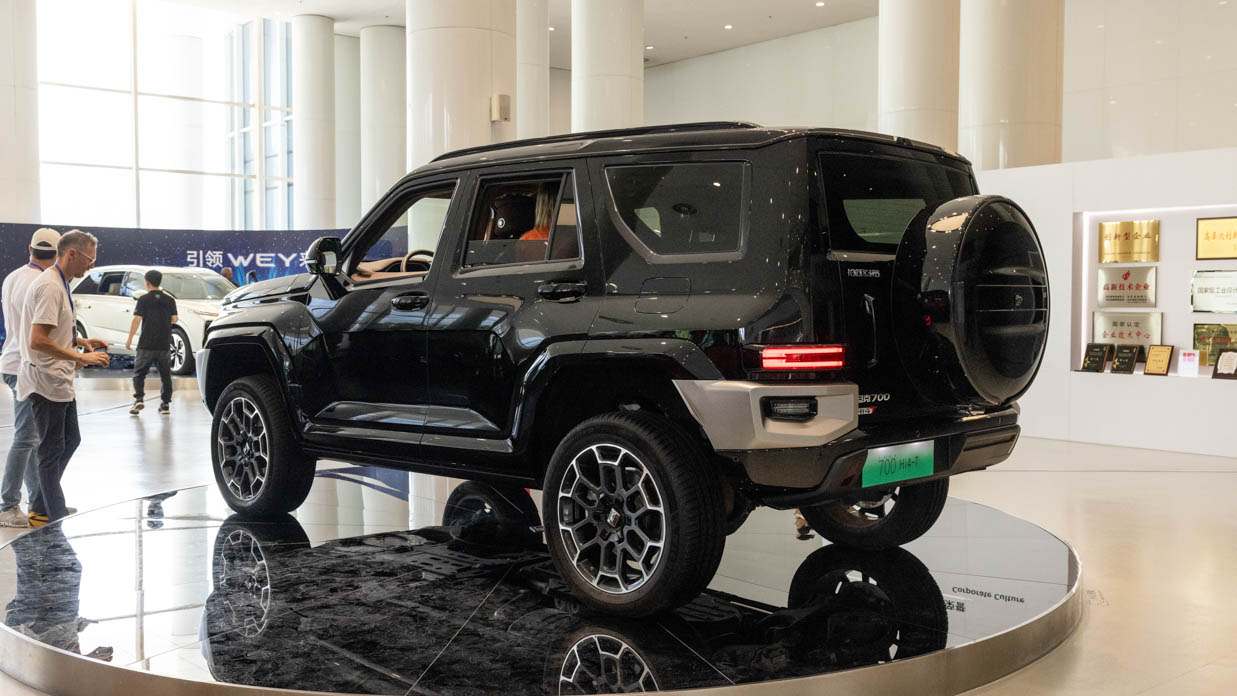 GWM Réservoir 700 2024 arrière 2