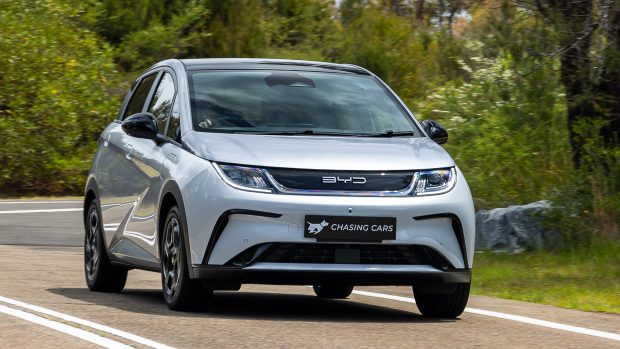 BYD Dolphin Premium 2023 avant 3/4 2