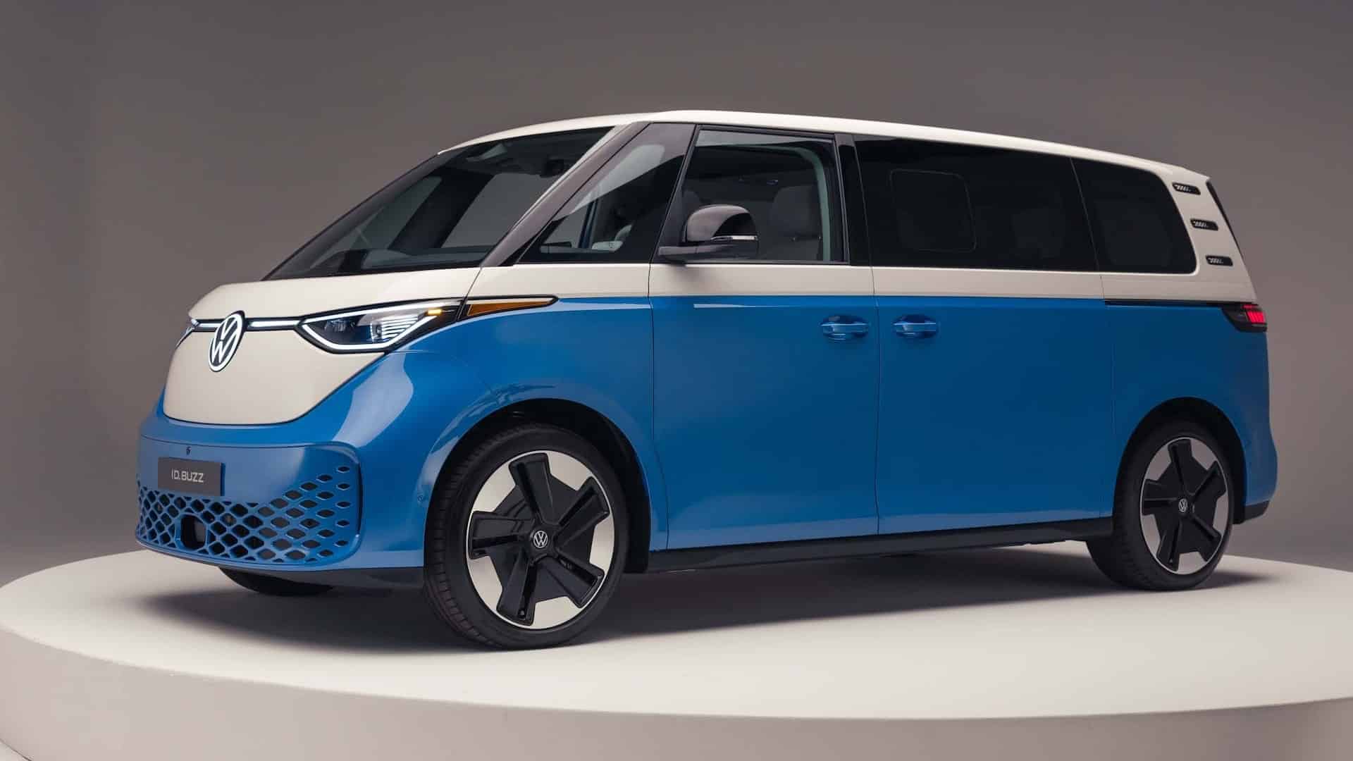 Voici la gamme américaine du fourgon électrique Volkswagen ID Buzz 2025 (et ce qu'il comprend)