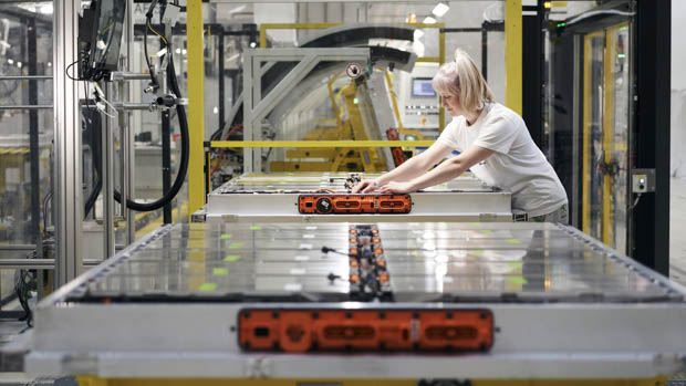 Actualités automobiles aujourd'hui : les « passeports » de batterie deviendront obligatoires sur les voitures électriques de l'UE, Mitsubishi Australie présente ses plans pour un avenir électrifié, et plus encore – 06 juin 2024