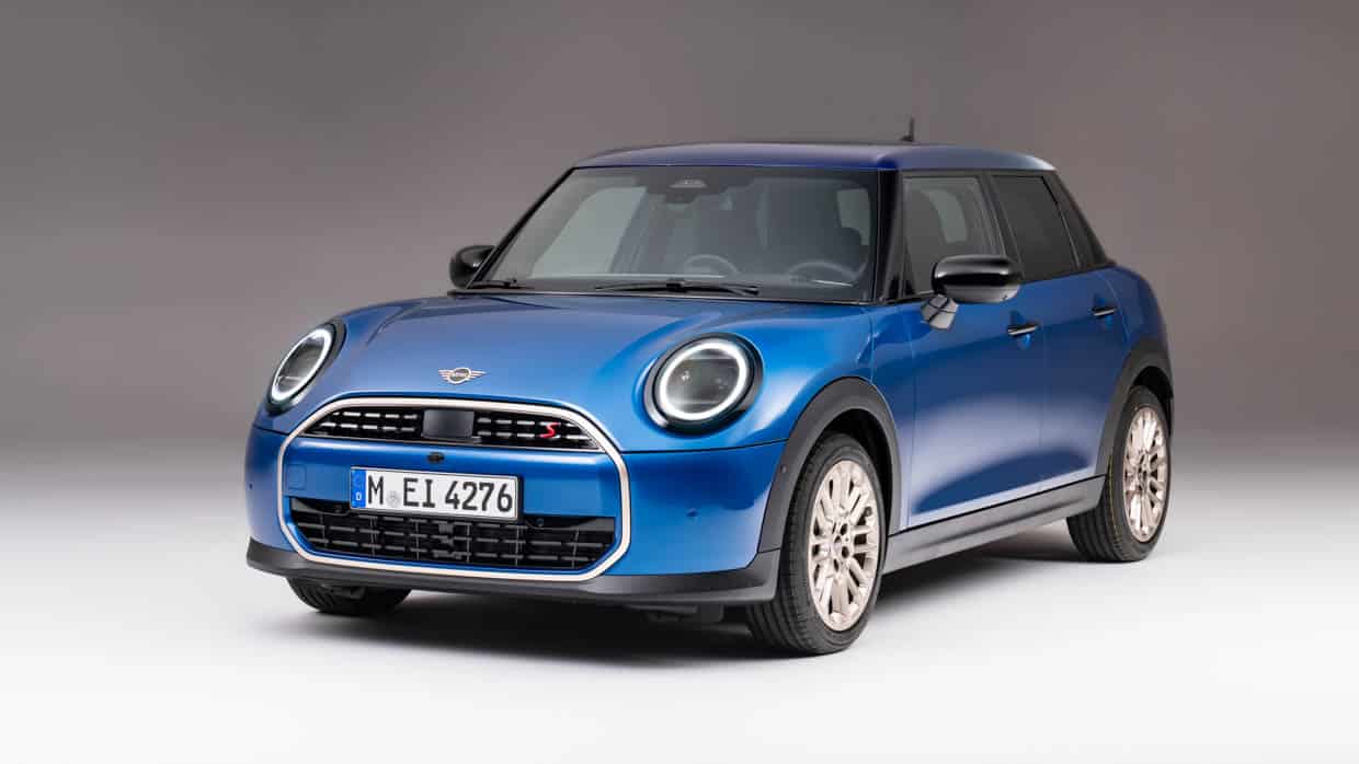 Actualité automobile aujourd'hui : la Mini Cooper cinq portes confirmée pour l'Australie, la Tesla Model Y ne fera pas l'objet d'un lifting cette année, et plus encore – 12 juin 2024