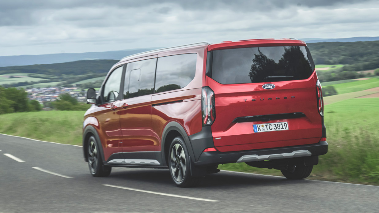 Ford Tourneo Active 2024 arrière 3/4