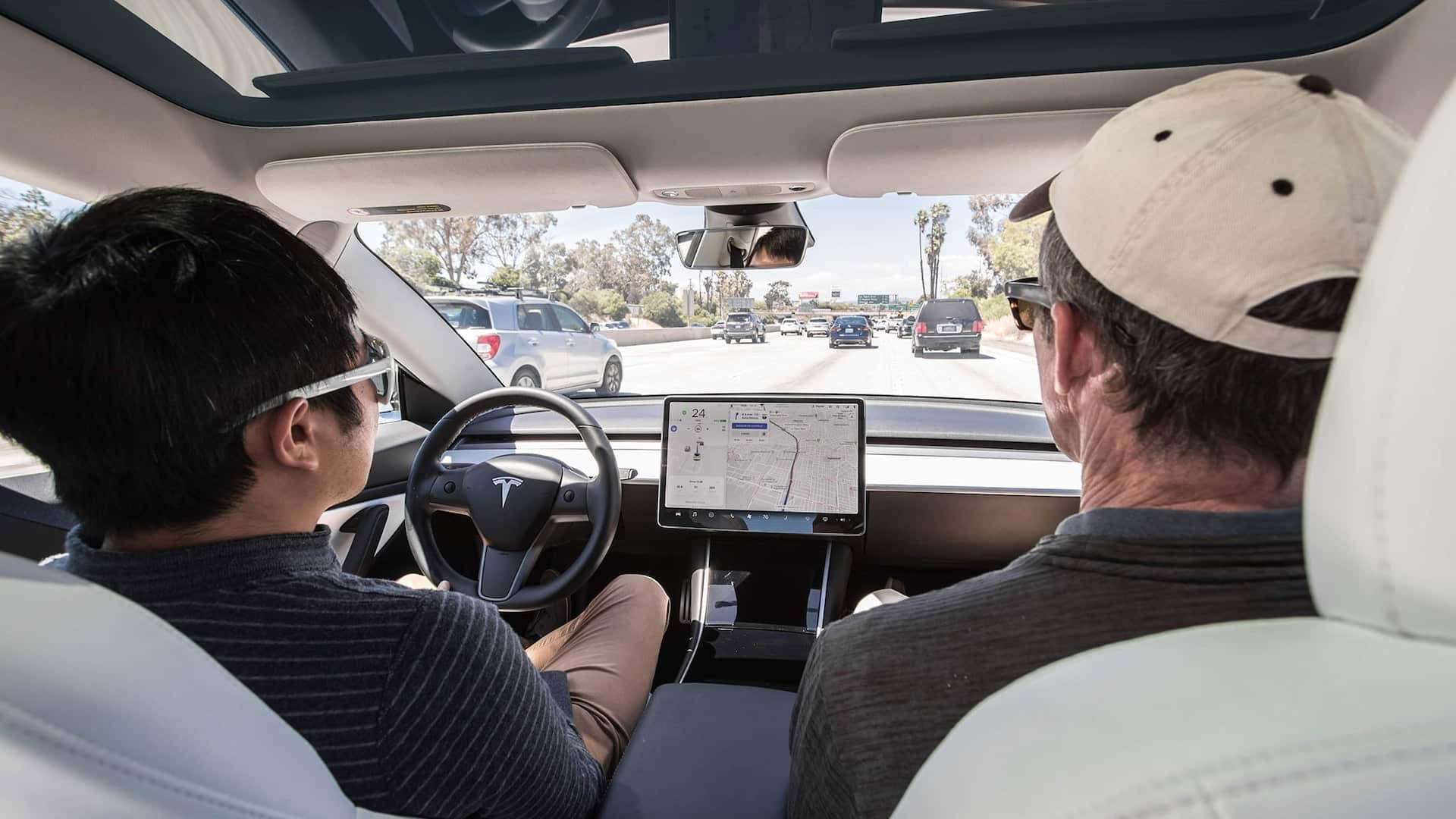 Tesla Model 3 Autopilot 8