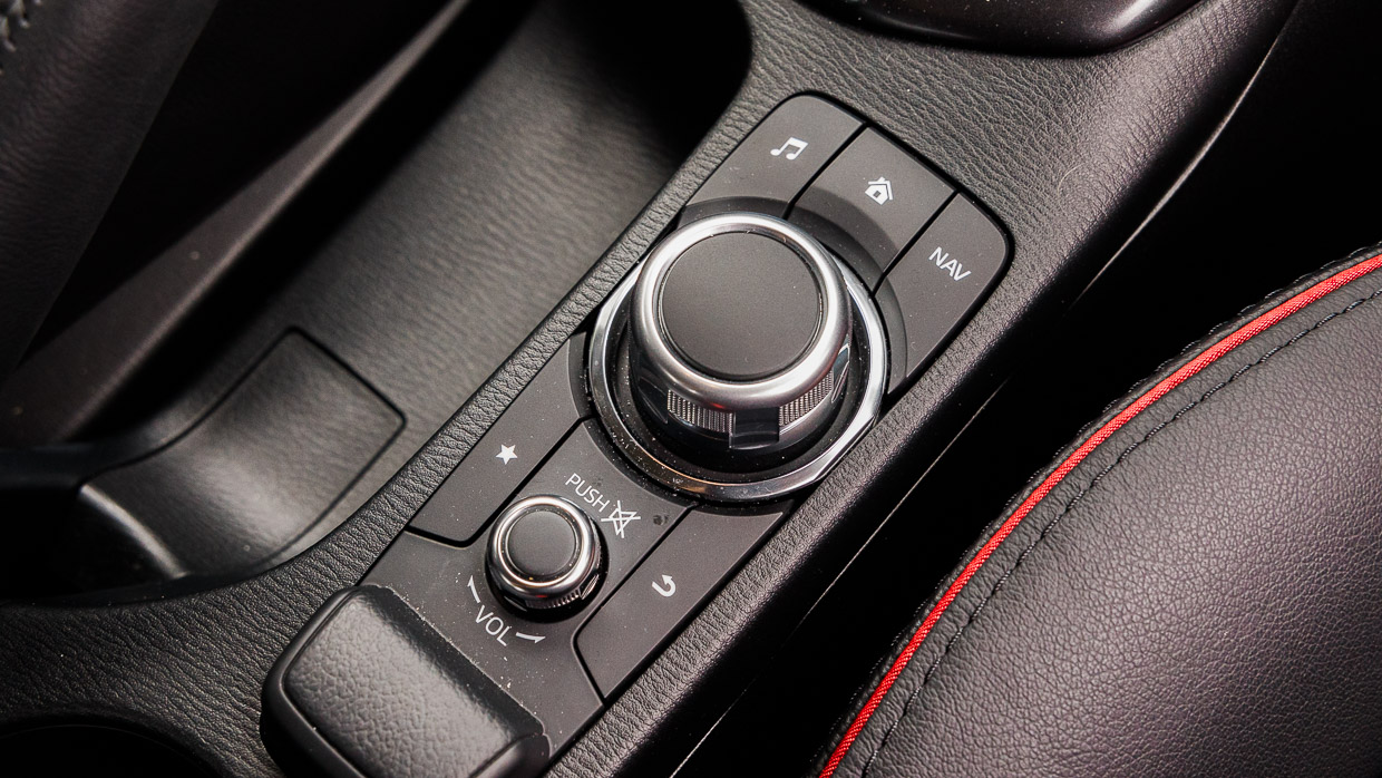 Cadran intérieur Mazda 2 GT 2024