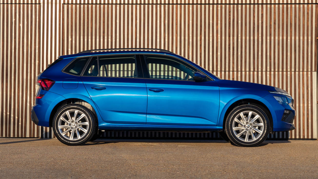 Profil latéral de la Skoda Kamiq Select 2024