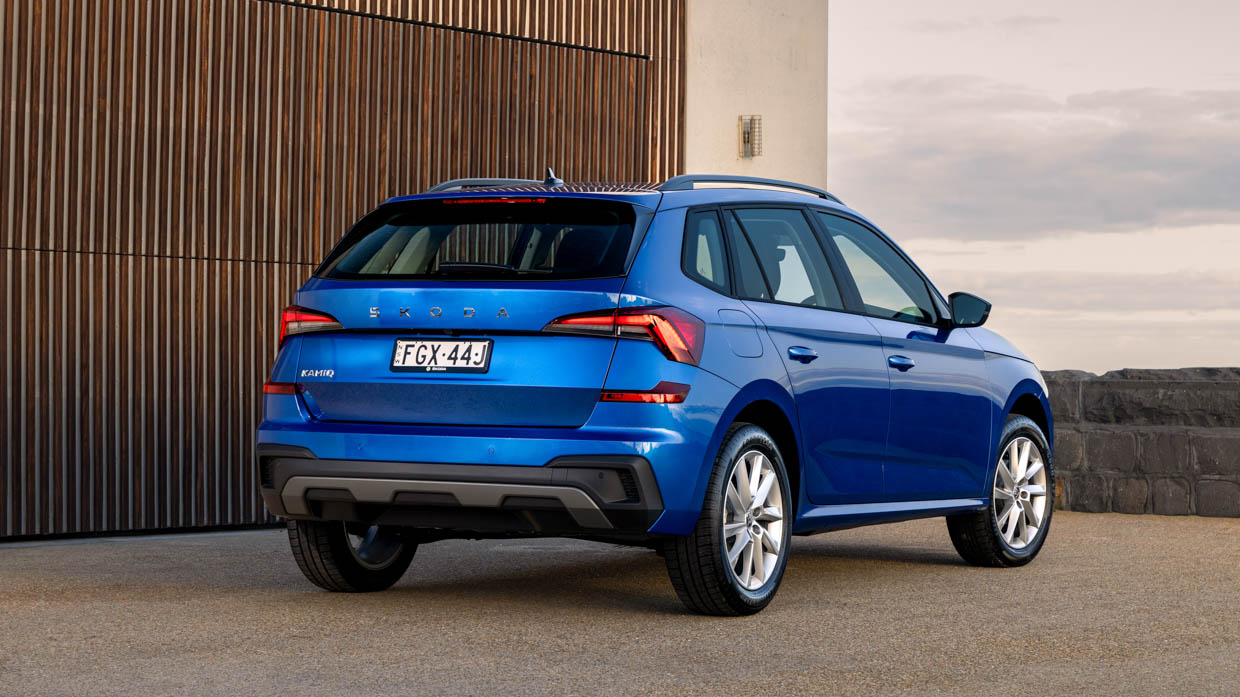 Skoda Kamiq Select 2024, vue statique 3/4 arrière