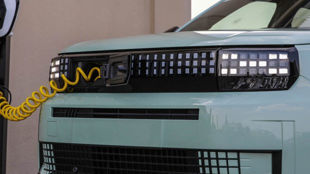 Câble de charge avant Fiat Grande Panda 2025