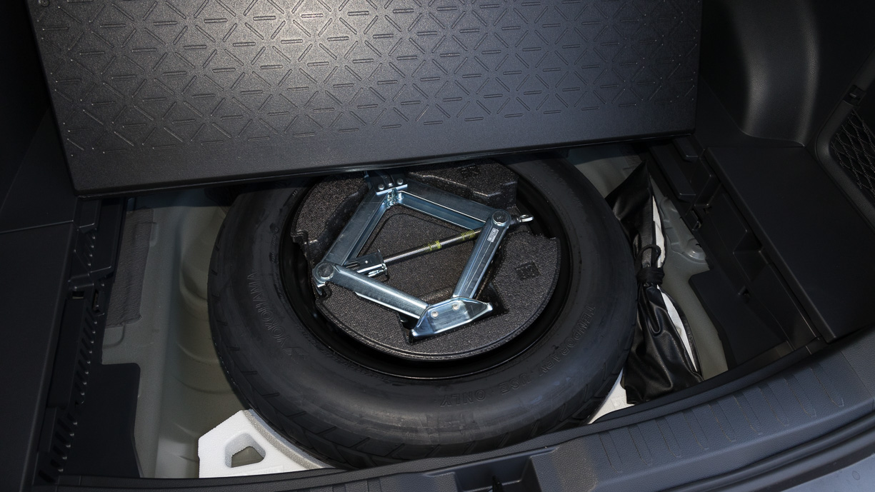 Roue de secours du Toyota RAV4 Cruiser Hybrid 2024