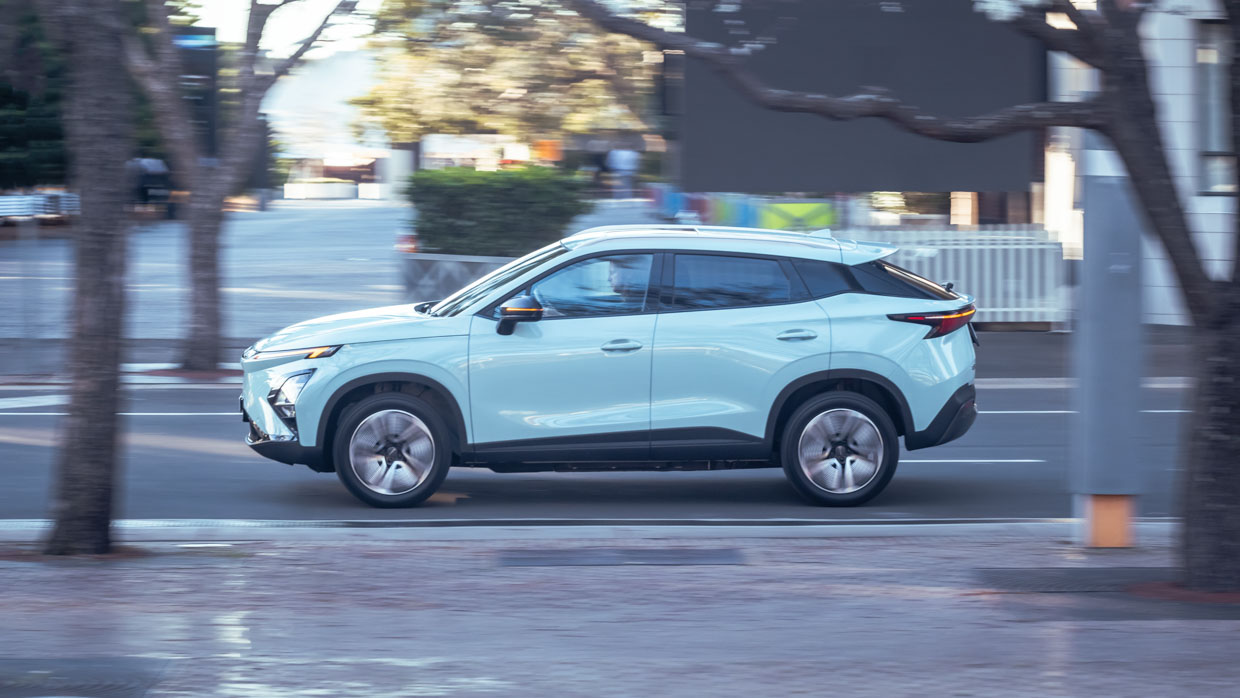 Chery Omoda E5 2024 côté conduite