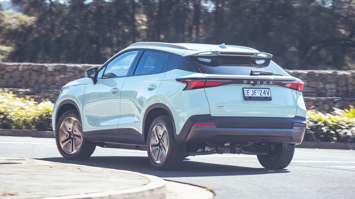 Chery Omoda E5 2024 ville arrière