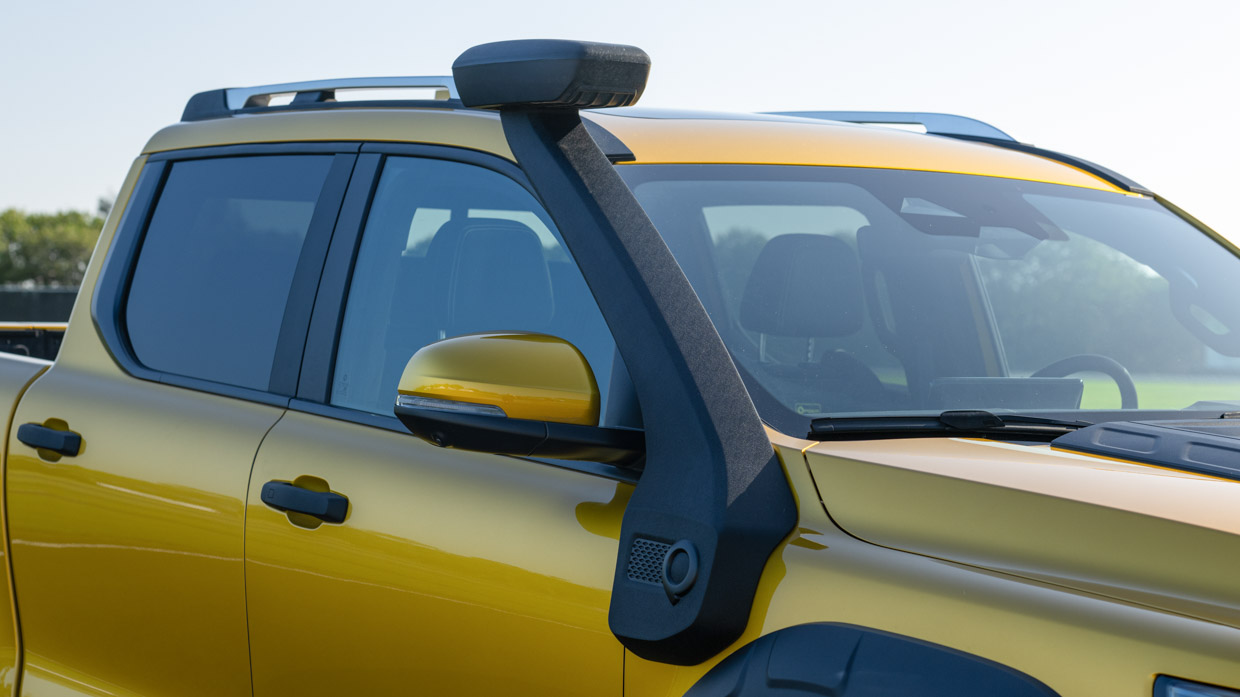 Tuba GWM Cannon Alpha PHEV 2024